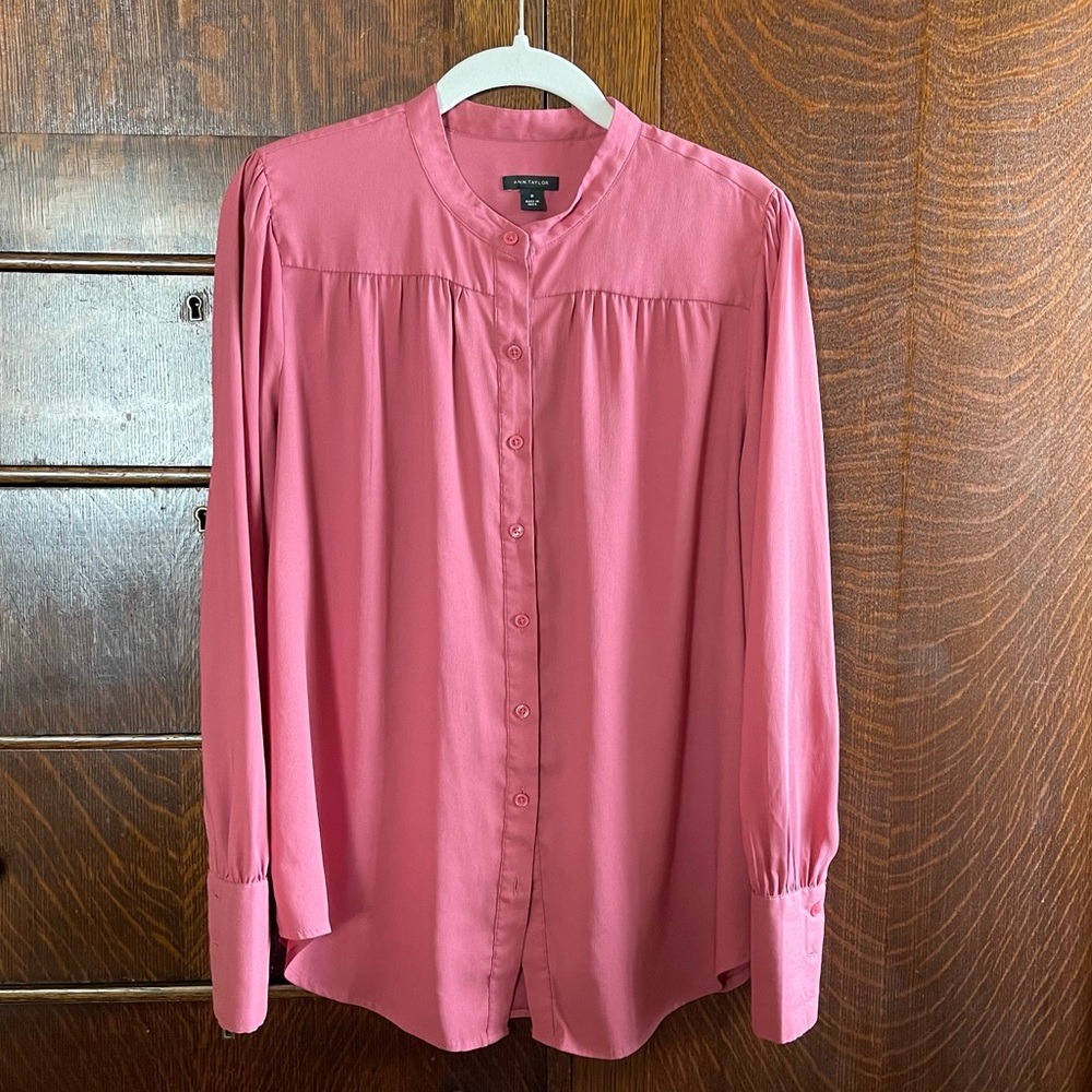 Ann Taylor Blouse M